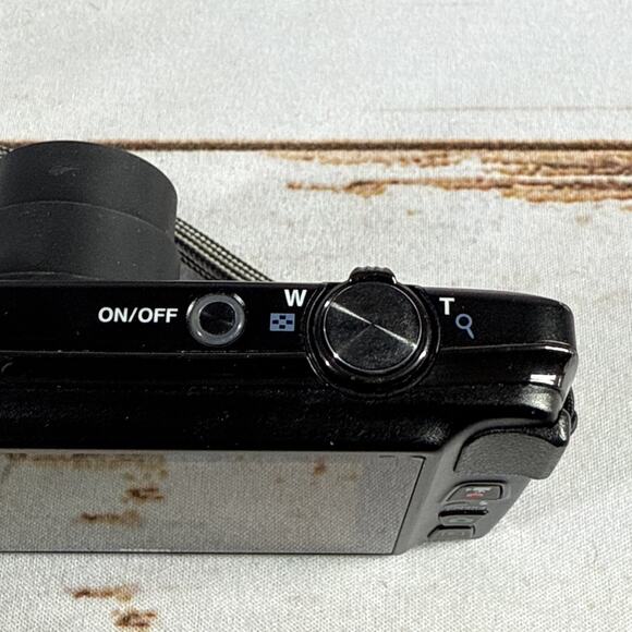 Nikon Coolpix S4200 16MP Touch Screen Digital Camera Bundle Black Tested - Picture 6 of 9